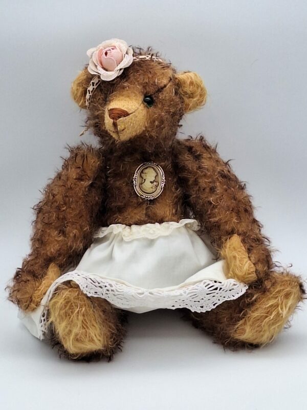 MARILOU ET SES FROUFROUS