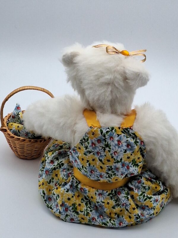 MADAME NOUNOURS VA FAIRE SES COURSES – Image 4