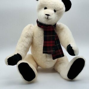 TIMOUR AUX PATTES DE VELOURS